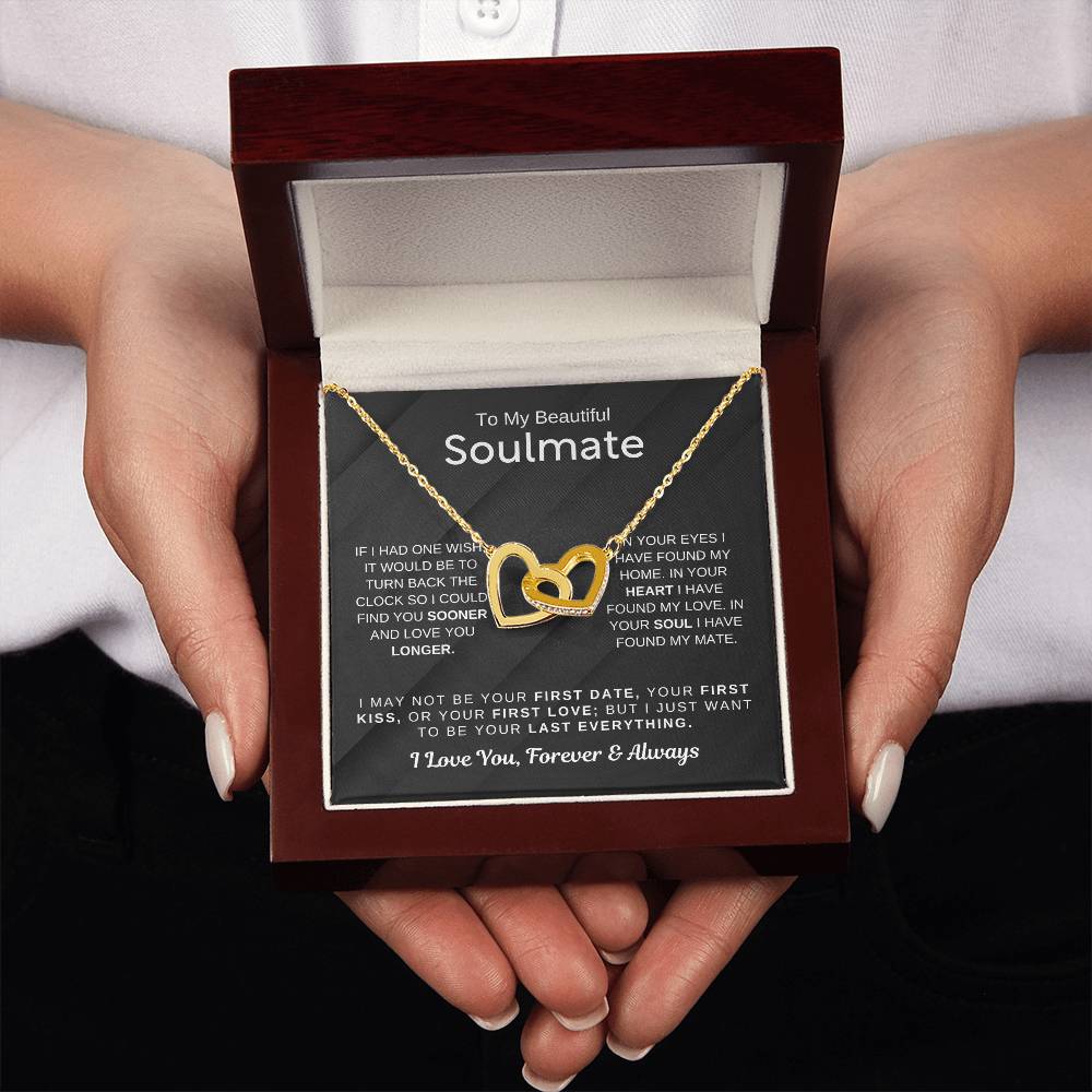 To My Beautiful Soulmate Necklace - Soulmate Necklace Gift for Surprises & Love Moments - Interlocking Hearts Necklace