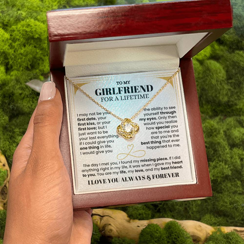 Gift for Girlfriend Necklace - Romantic Jewelry for Valentine’s Day, Birthday & Special Relationship Moments - Love Knot Necklace